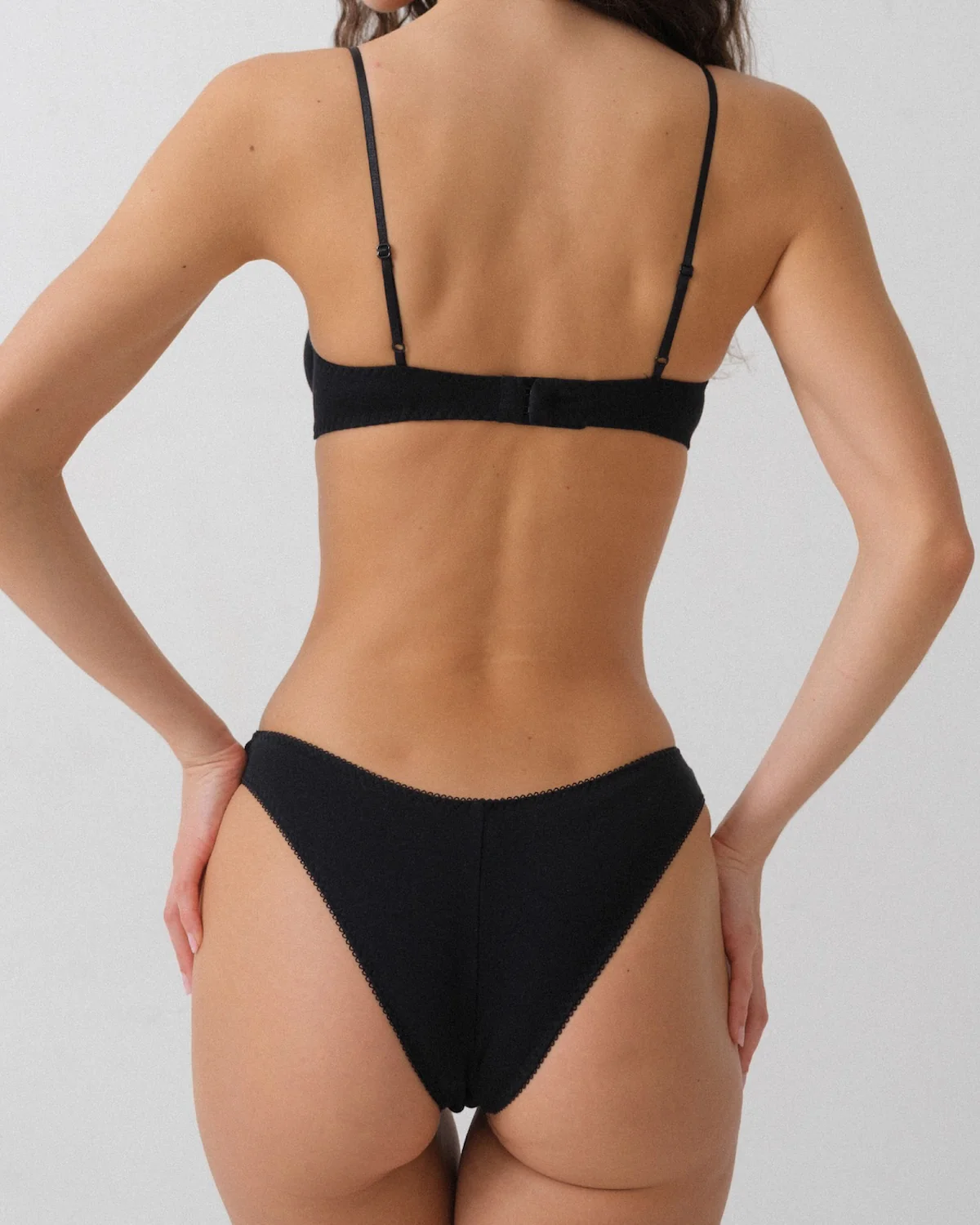 The Brazilian: Black Cotton Jersey - Image 6